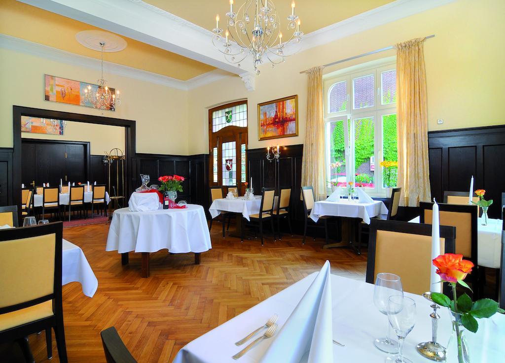Hotel Tenbrock - Restaurant 1905 Гешер Екстериор снимка