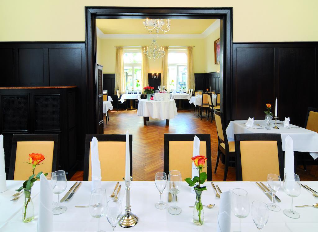 Hotel Tenbrock - Restaurant 1905 Гешер Екстериор снимка